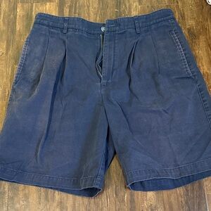 Lacoste Men's Navy Pleated Blue Shorts - 34 Waist